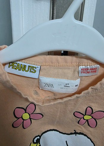 Zara marka Pembe Çiçekli Snoopy Kız bebek Tişörtü - Görsel 3