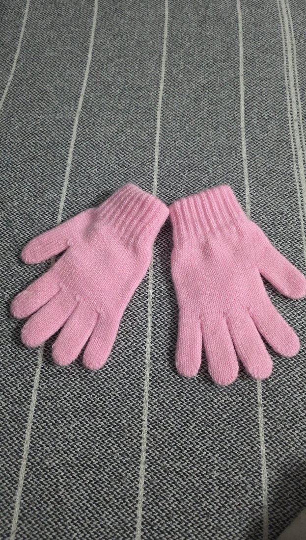 Nakışlı Pembe Kız Eldivenleri - Görsel 2