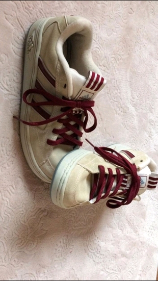 orjinal adidas az kullanıldı 40numara