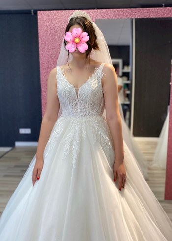 V Yaka A Kesim Beyaz Gelinlik - Görsel 2