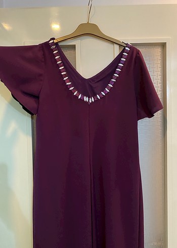 Bordo V Yakalı Uzun Abiye Elbise Kuyruklu - Görsel 3