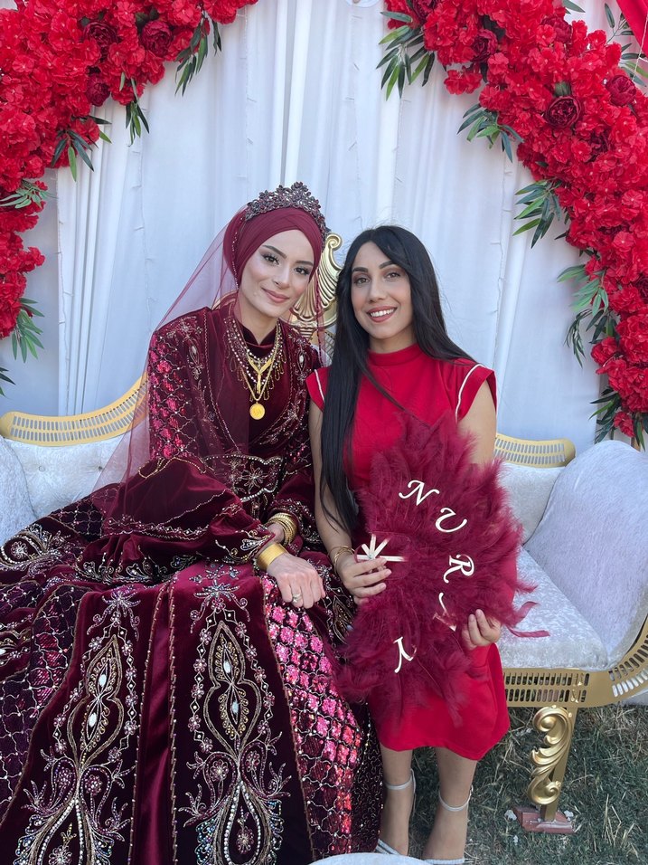 Kırmızı V Yakalı Midi Drapeli Kadın Elbise - Görsel 4