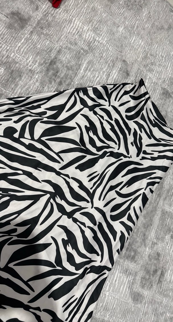 Zebra kadın saten etek , Fırfırlı, Modern Stil - Görsel 3