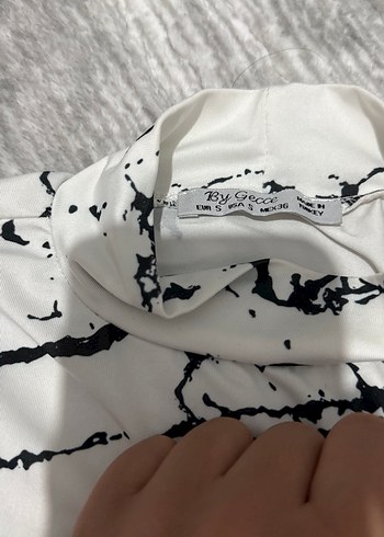 Uzun Kollu Batik Desenli Kadın Bluz - Görsel 5