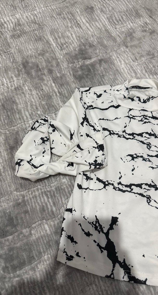 Uzun Kollu Batik Desenli Kadın Bluz - Görsel 2