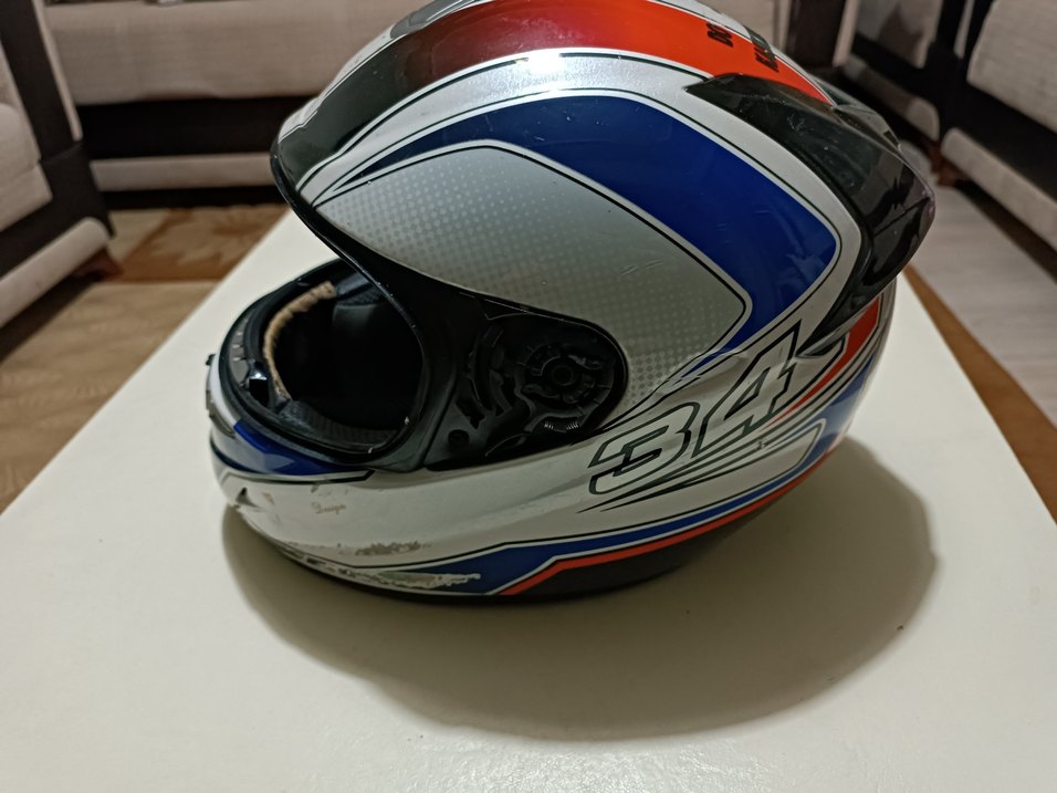 az kullanılmış temiz kask - Görsel 2