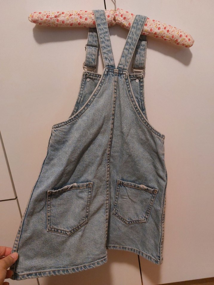 Kız Çocuk Denim Düğmeli Askılı Elbise - Görsel 2