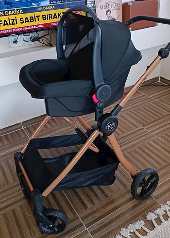 Siyah Bebek Arabası ve Taşıma Koltuğu - Görsel 3