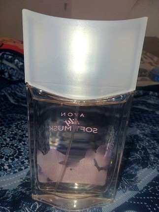 avon soft musk lily