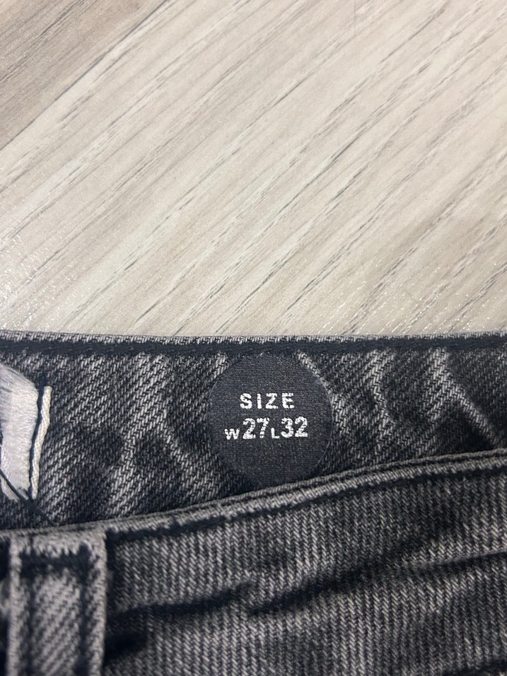 Gri Denim Kadın Normal Kesim Jean - Görsel 4