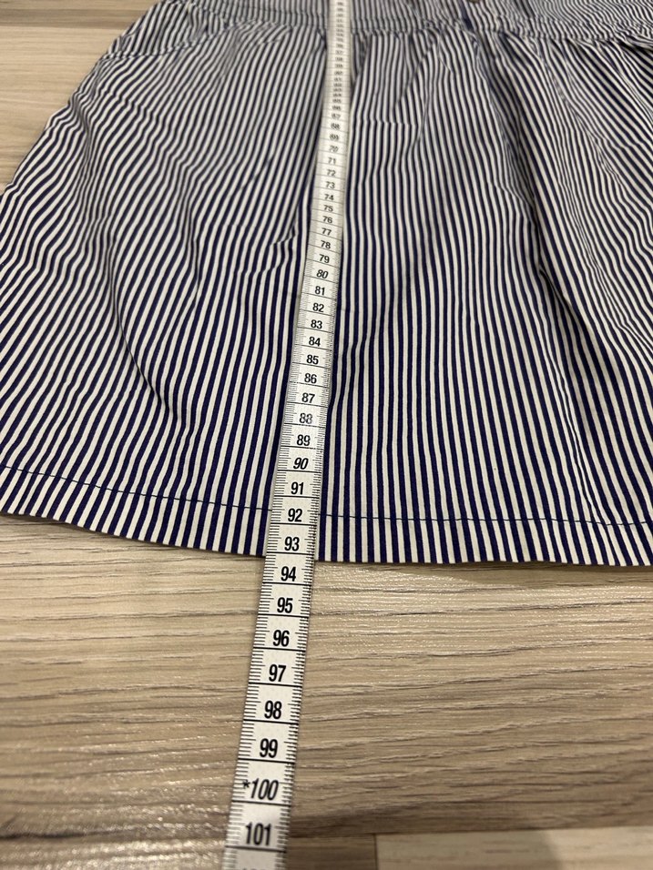 Gri Çizgili Düğmeli Kısa Kollu Elbise - Görsel 3