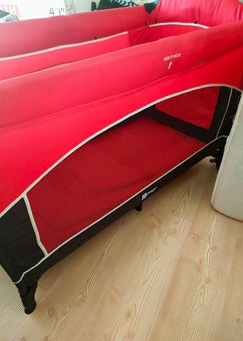 Kırmızı Oyun Parkı Beşiği - Görsel 3