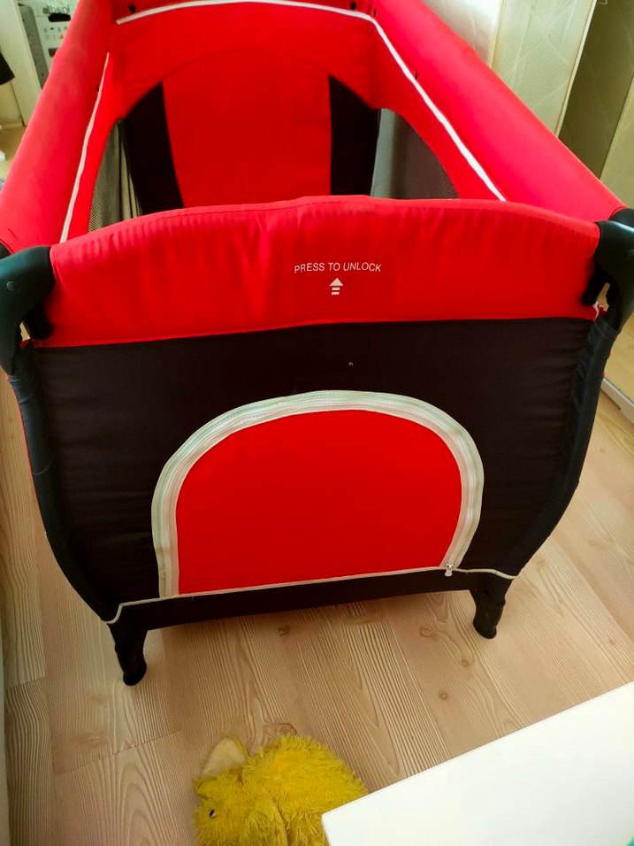 Kırmızı Oyun Parkı Beşiği - Görsel 4