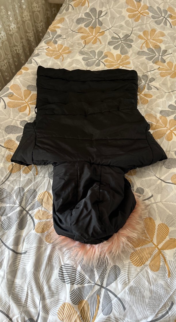 Kürklü Kapüşonlu Siyah Çocuk Kışlık Mont - Görsel 4