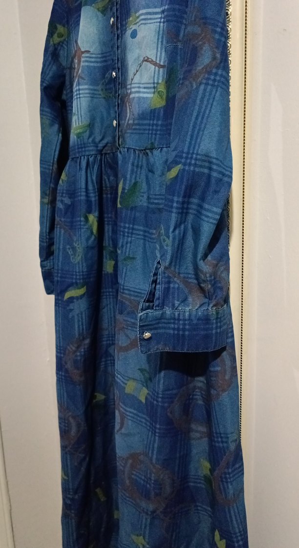 Düğmeli Uzun Kollu Mavi Batik Denim Elbise - Görsel 4