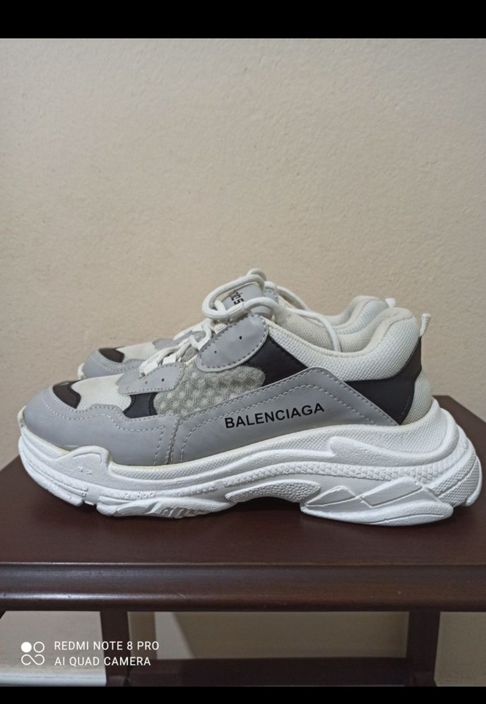 Balenciaga Spor Ayakkabı - Görsel 2