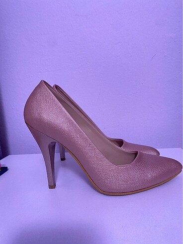 Diğer Stiletto