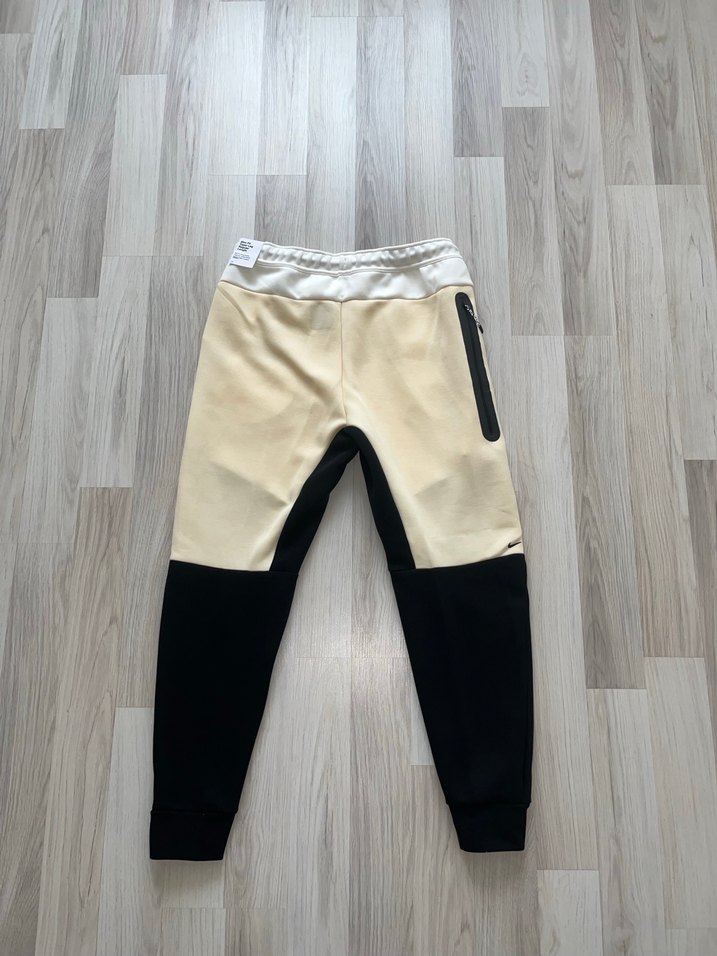 Nike Tech Fleece - Görsel 2