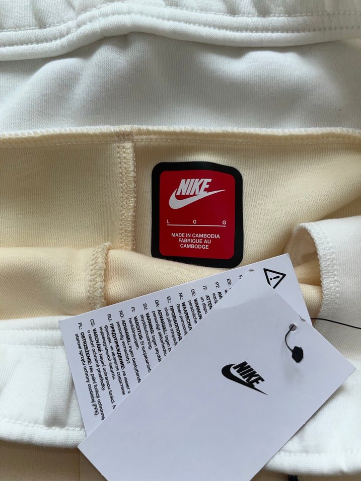 Nike Tech Fleece - Görsel 2