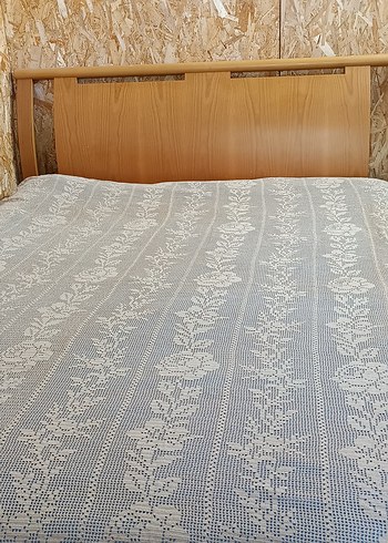 El emegi tig işi mükemmel yatak ortusug