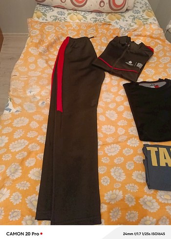 Bordo Spor Malzemesi Yaka Rozeti - Görsel 3