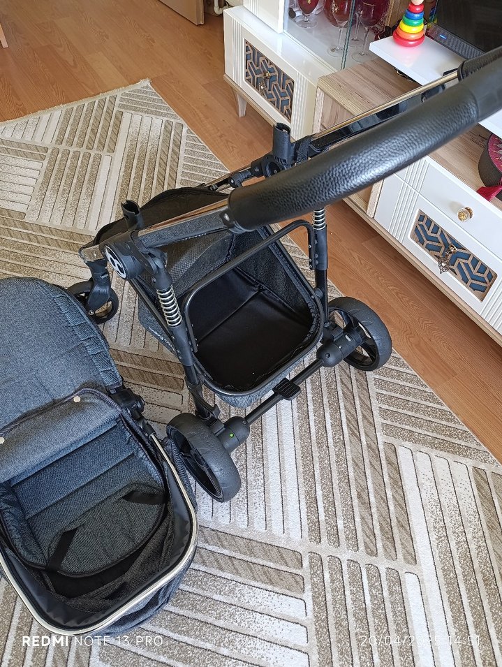 Gri Bebek Arabası - Görsel 5