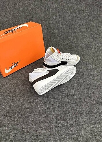 40 Beden beyaz Renk Nike Blazer Mid Jumbo