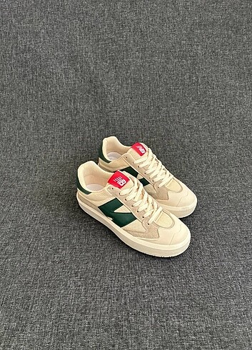 New Balance CT302