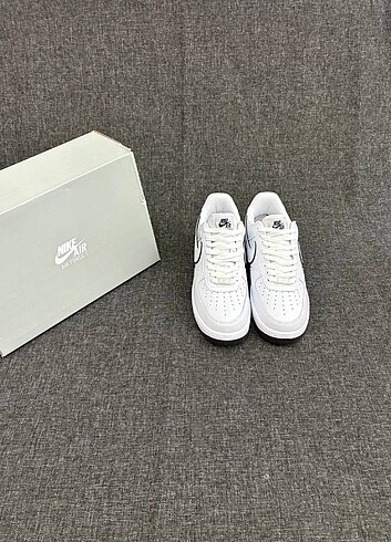 Nike Nike Air Force Outline