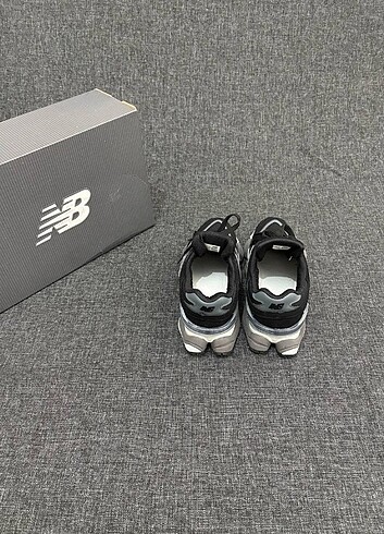 39 Beden New Balance 9060