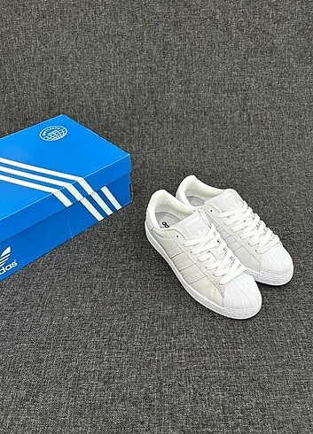 Adidas Süperstar