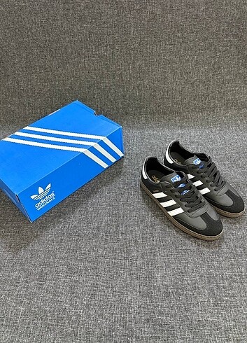 Adidas Samba