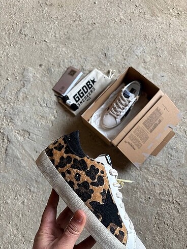 37 Beden Golden Goose Deluxe Leopar