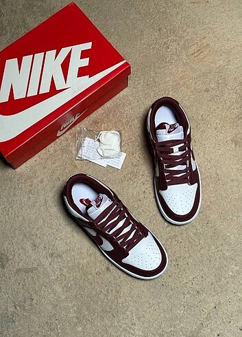 Nike Nike Dunk Low 