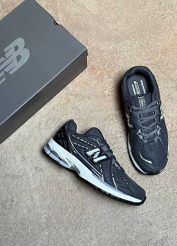 New Balance New Balance 1906