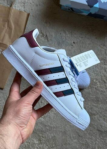 42 Beden çeşitli Renk Adidas Süperstar