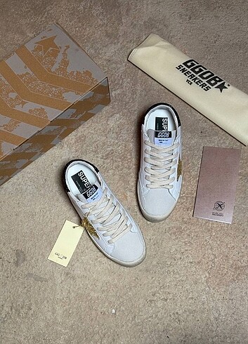Golden Goose Deluxe Golden Goose Deluxe Siyah Altın