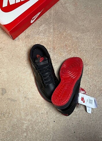 41 Beden siyah Renk Nike Dunk Low