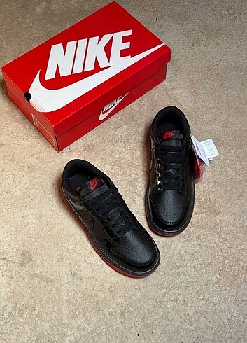 42 Beden Nike Dunk Low