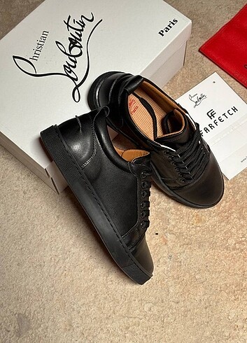 42 Beden Christian Louboutin Louis Junior
