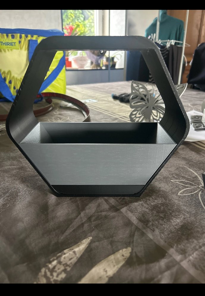 Dekoratif duvara asılabilen üstten sulanabilen saksı - Görsel 5