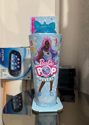 Barbie Pop Reveal Shakes Serisi bebek ve aksesuar seti - Görsel 2