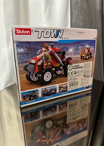 Beden Sluban Town Renkli ve space war
