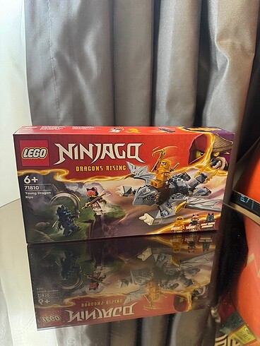 Diğer Lego Ninjago Genç Ejderha Riyu