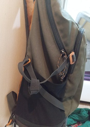 Kadın Yeşil Baskılı Sırt Çantası - Görsel 3