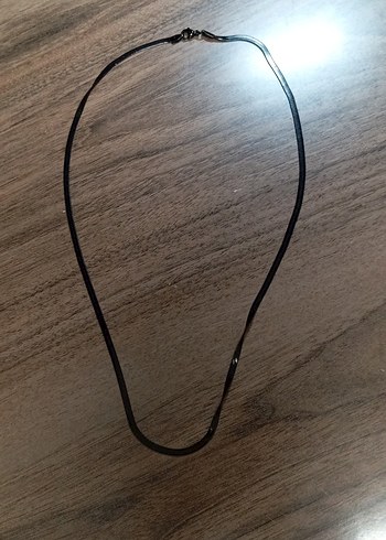 siyah Yılan Desenli Uzun Zincir Kolye - Görsel 3