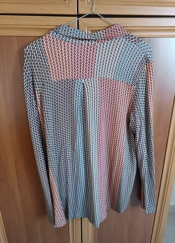 Desenli gömlek  - Görsel 2