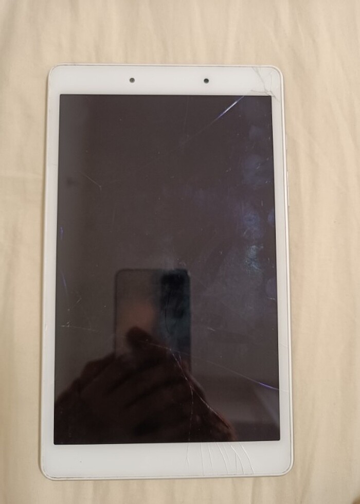 Samsung tablet , modeli Galaxy Tab A - Görsel 3