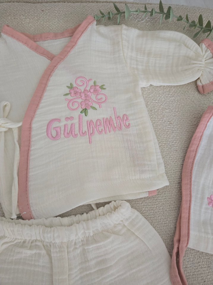 İnce müslin isim Nakışlı Biyeli hastane çıkış seti - Görsel 3