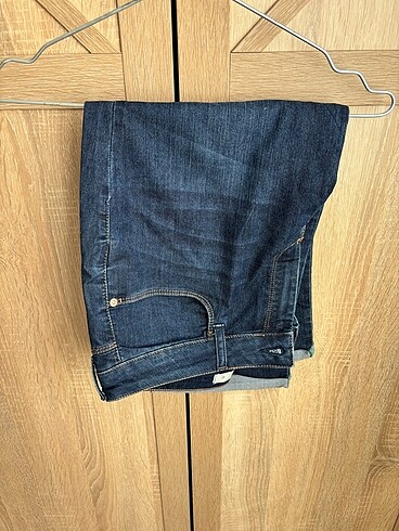 LC Waikiki Kapri